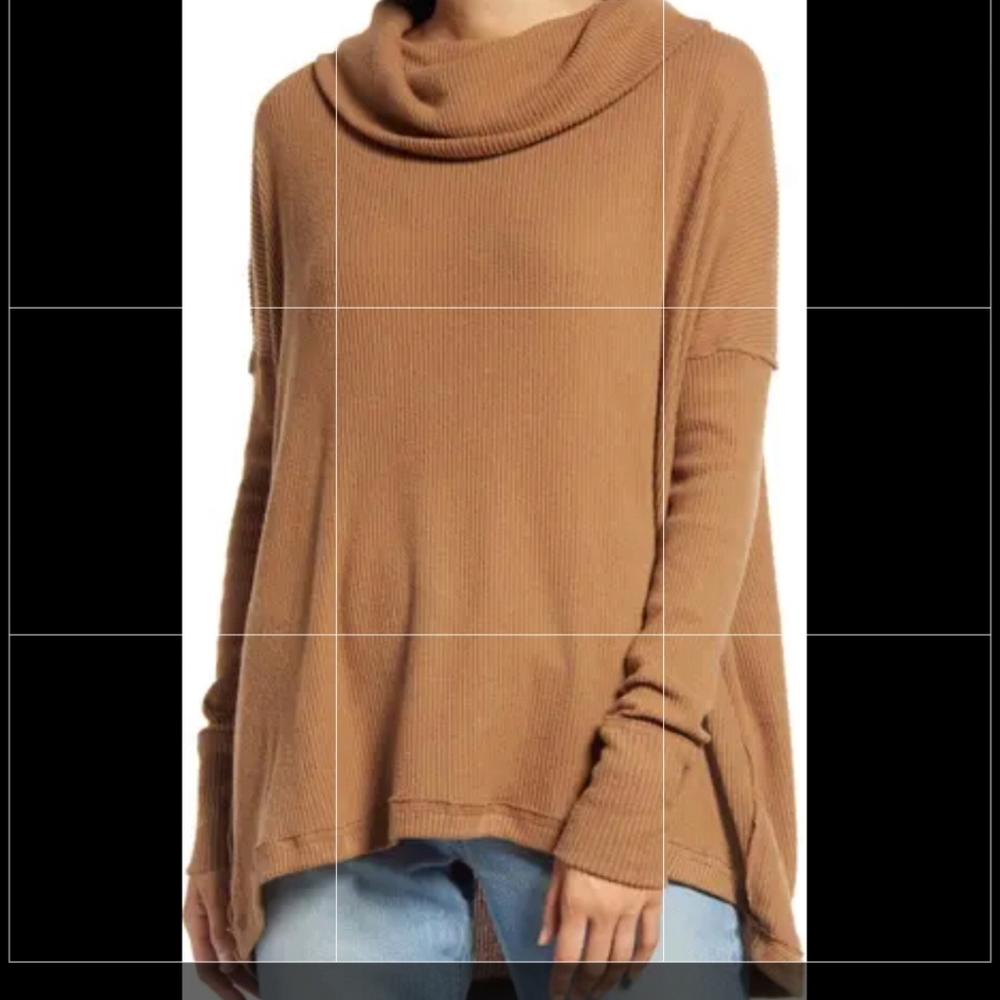We The Free Juicy Cowl Neck Top Size Small